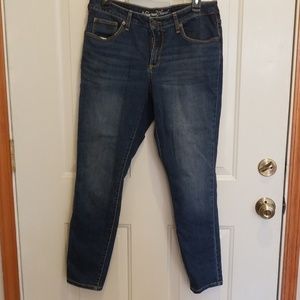 Universal Thread jeans